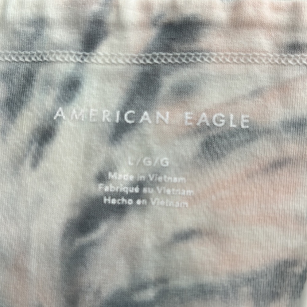 NWT American Eagle crop top. Size large. So cute! - Picture 8 of 10